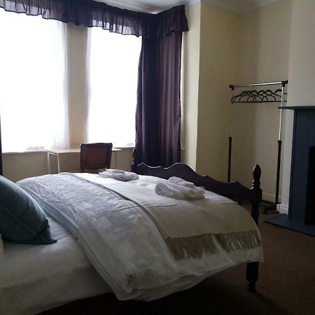 Grandeur Holiday Home, With Free Parking Clacton-on-Sea Eksteriør bilde