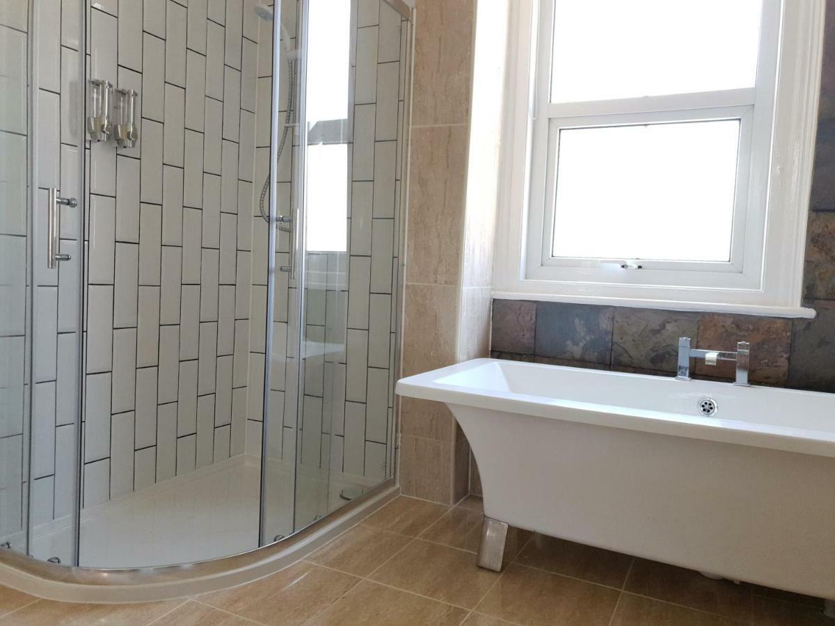 Grandeur Holiday Home, With Free Parking Clacton-on-Sea Eksteriør bilde